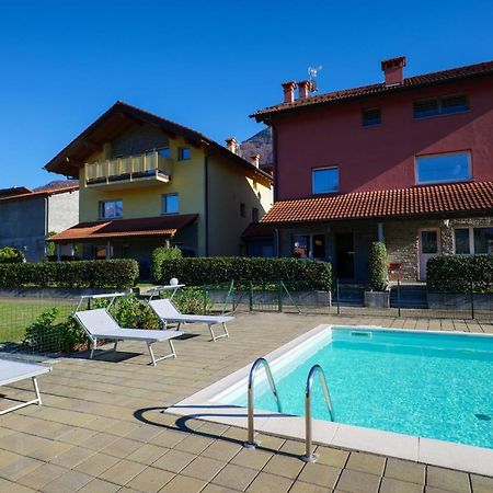 Residence Girasole Casa Rossa A Colico Dış mekan fotoğraf