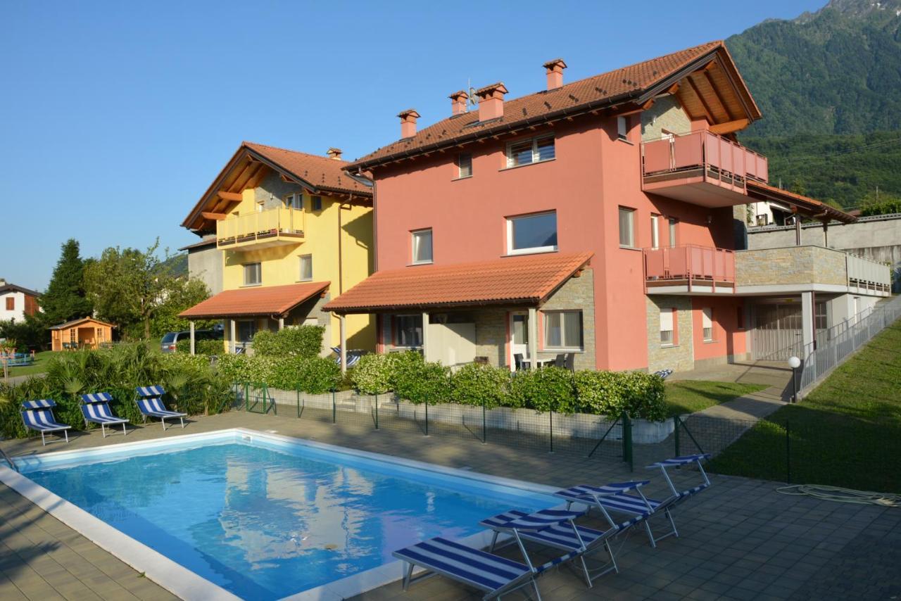 Residence Girasole Casa Rossa A Colico Dış mekan fotoğraf