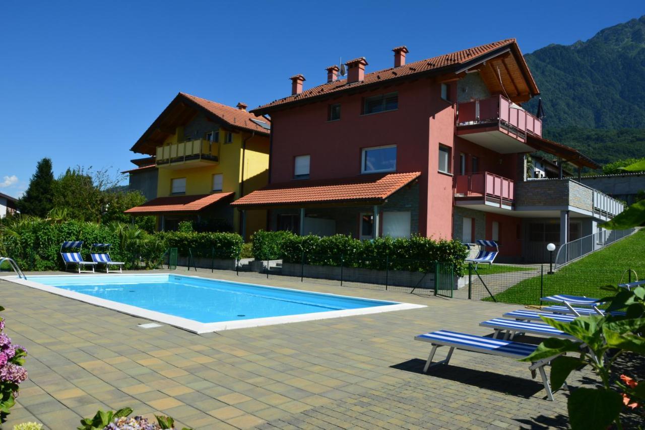Residence Girasole Casa Rossa A Colico Dış mekan fotoğraf