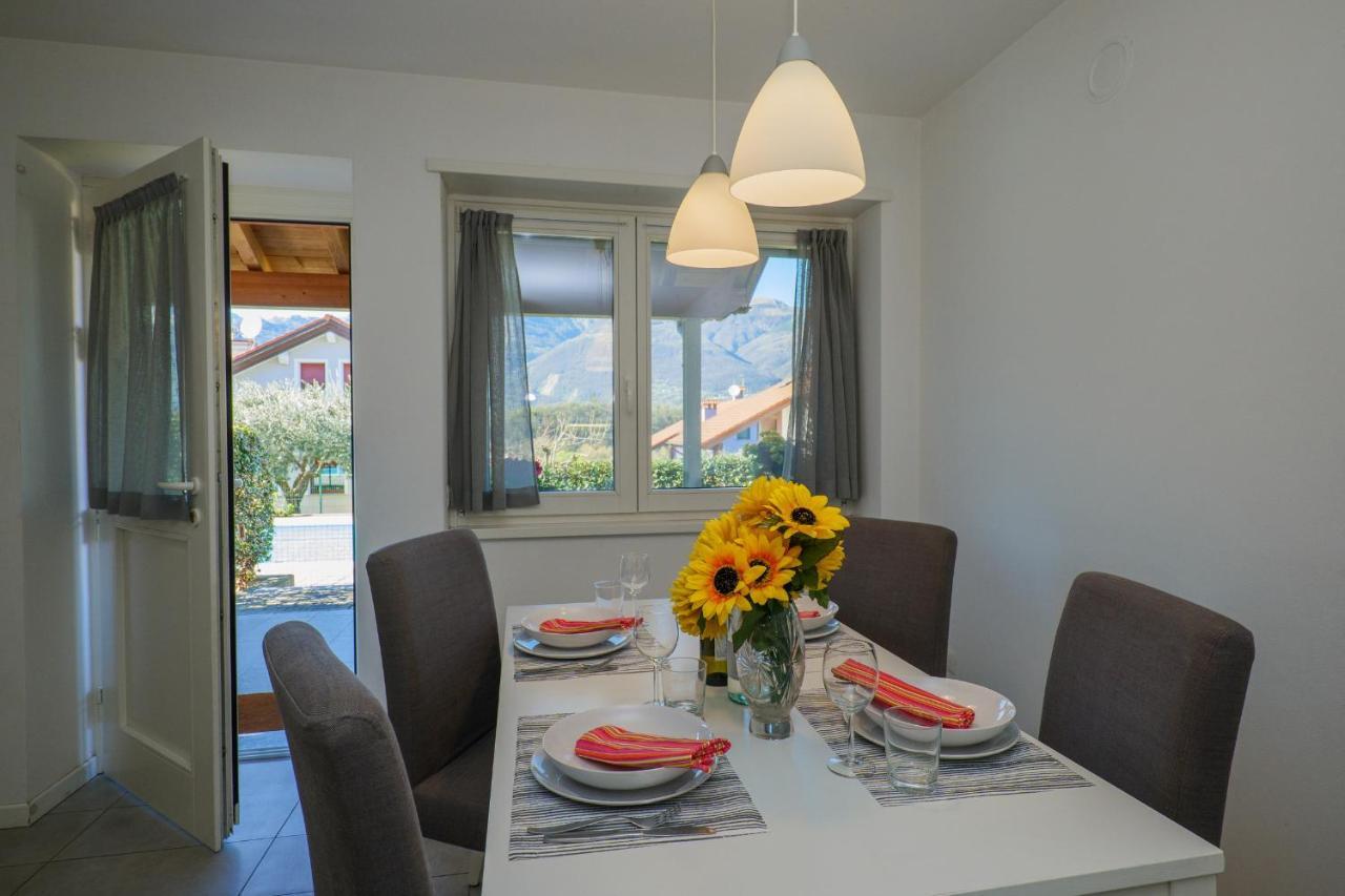 Residence Girasole Casa Rossa A Colico Dış mekan fotoğraf