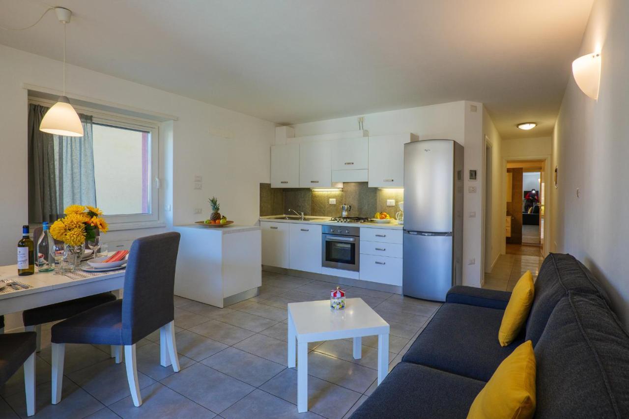 Residence Girasole Casa Rossa A Colico Dış mekan fotoğraf