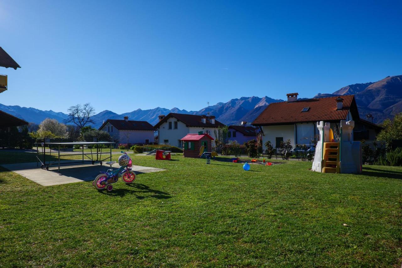 Residence Girasole Casa Rossa A Colico Dış mekan fotoğraf