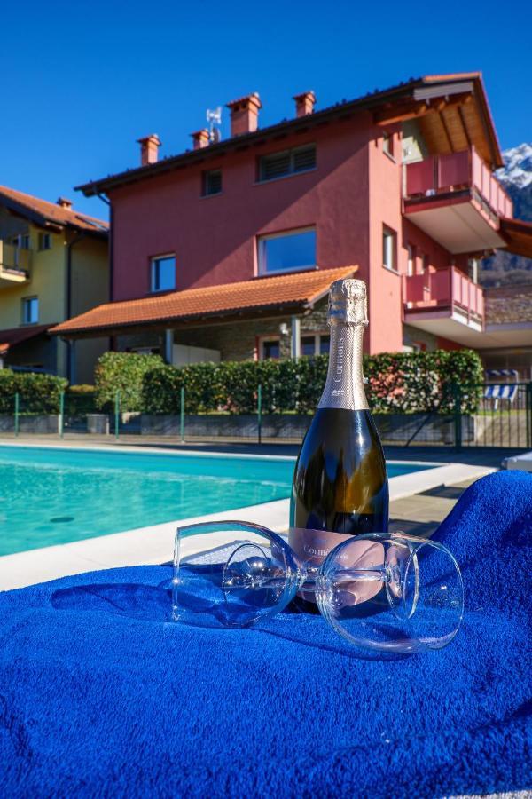 Residence Girasole Casa Rossa A Colico Dış mekan fotoğraf